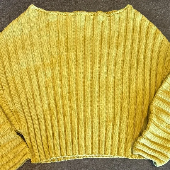 FP Beach Olive Green Women's ribbed cropped sweater size XS - Picture 3 of 10